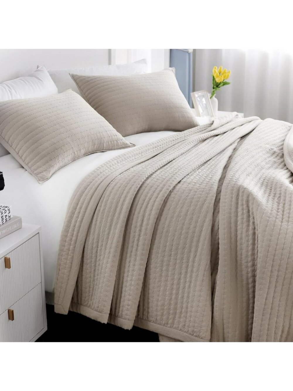 XL King Lightweight Quilt Set 108x98 in, Cozy Oatmeal Bedding for All Seasons